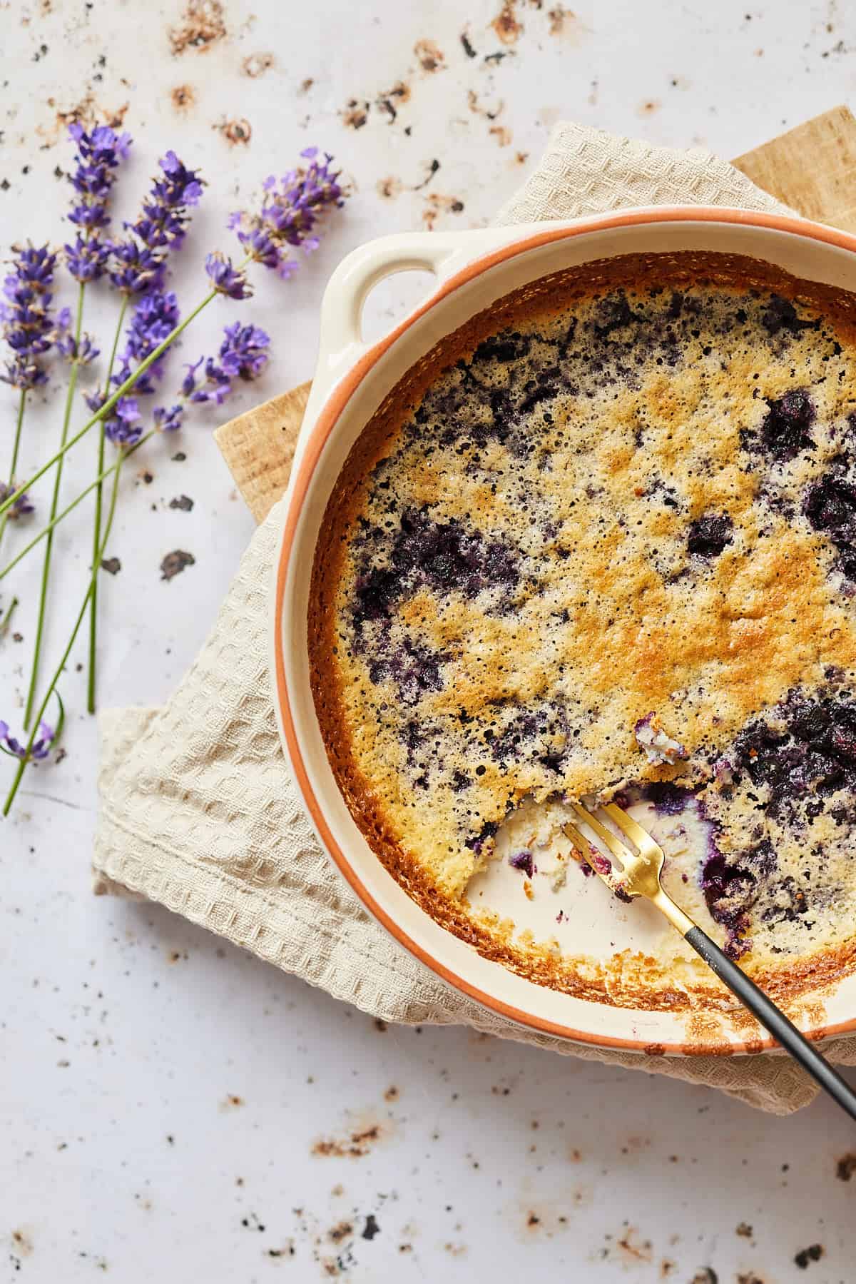 clafoutis met blauwe bessen