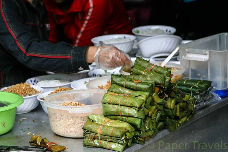 Making vietnamese rolls
