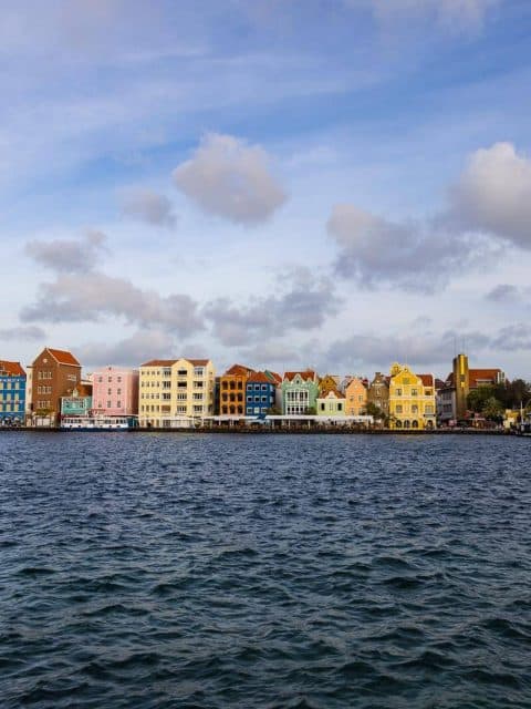 Restaurants op curacao waar je een huurauto voor nodig hebt