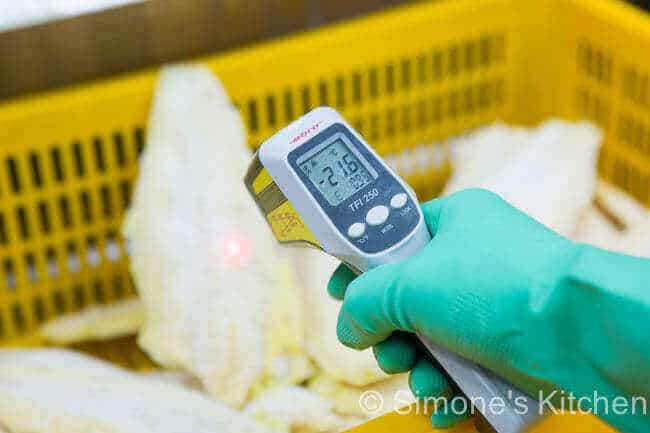 Na bevriezen is de temperatuur van de filets tussen de -18 en -22 C